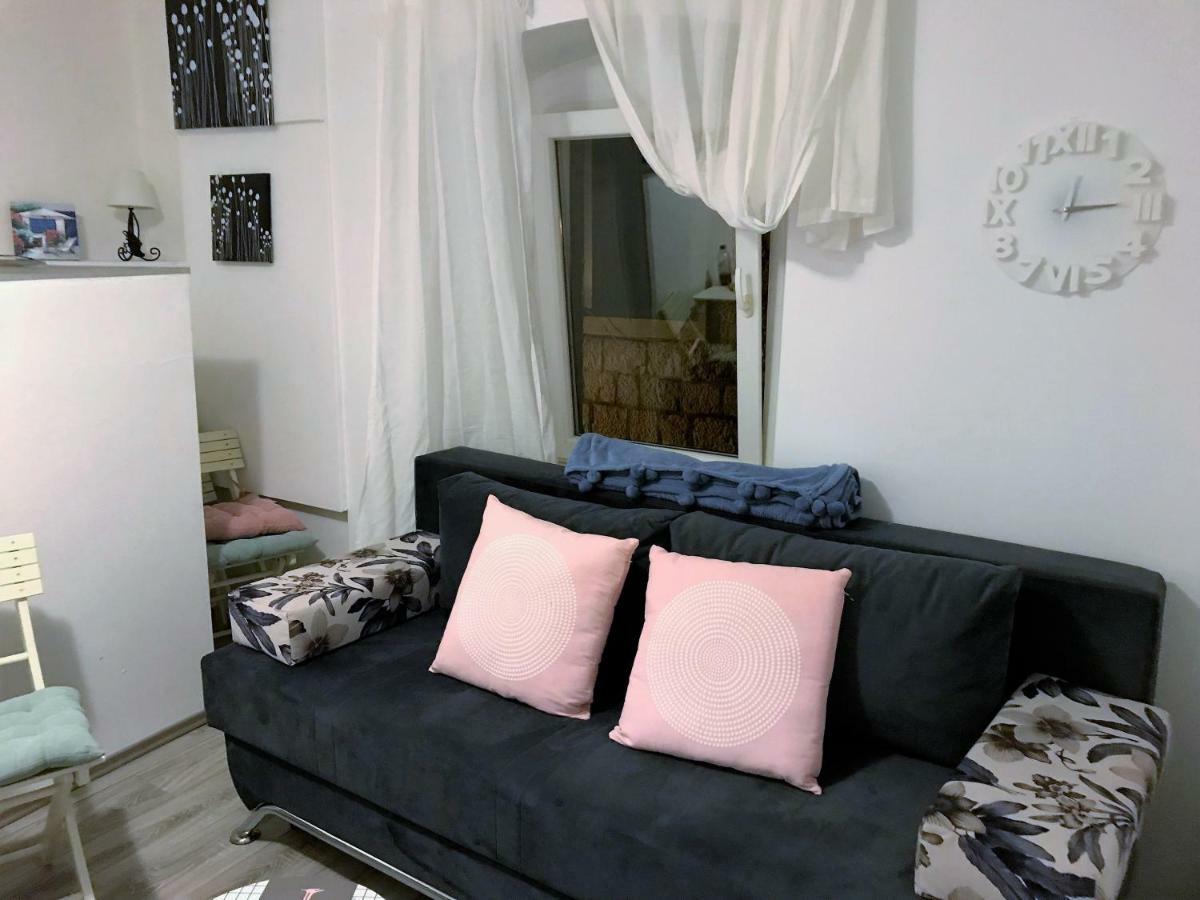 Apartment Chloe Trogir Exterior photo